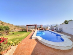 Chalet Iznate € 545.000,-